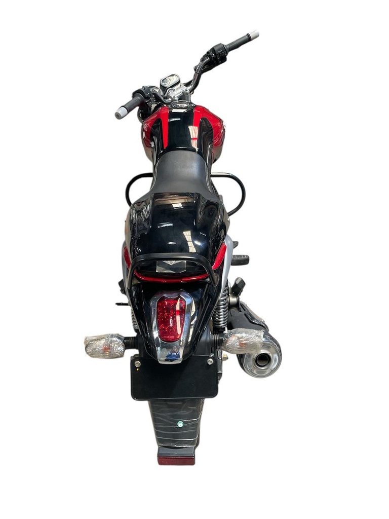 2017 BAJAJ V-15 150CC NEGRO