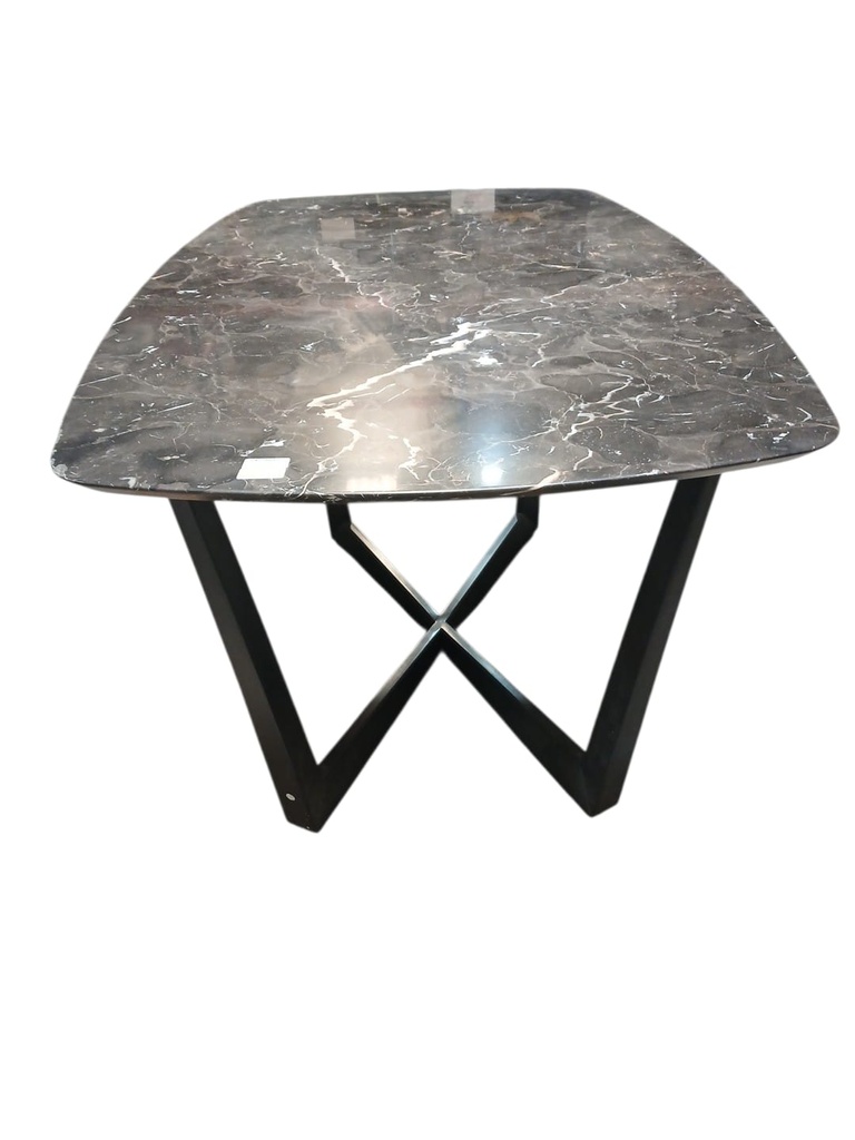 MESA DE MARMOL CON ESTUCTURA DE METAL 